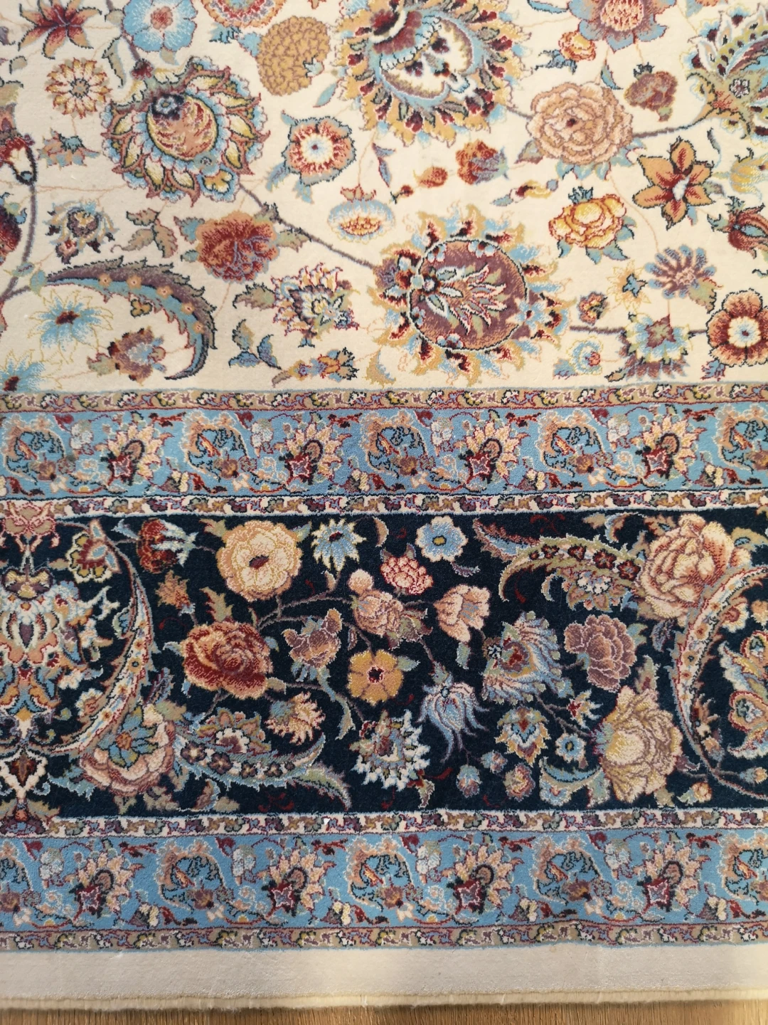 Large Persian Style Area Rug - photo 4