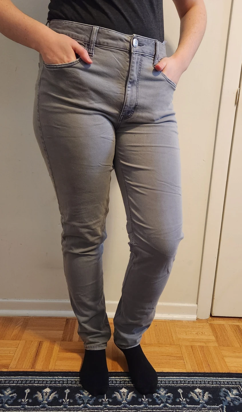American Eagle Women's Gray Skinny Jeans Size 8