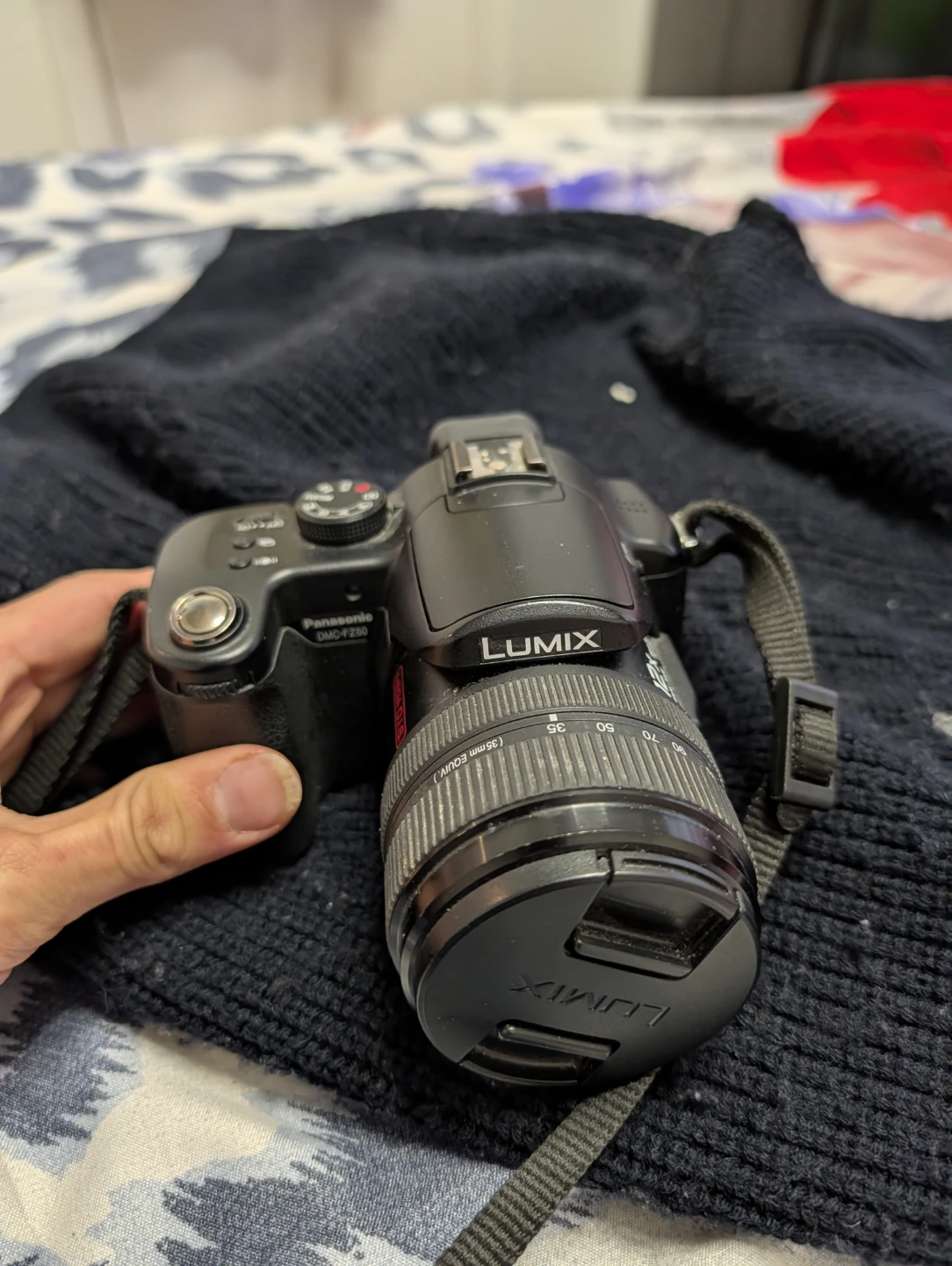 Panasonic Lumix DMC-FZ50 Digital Camera - photo 3