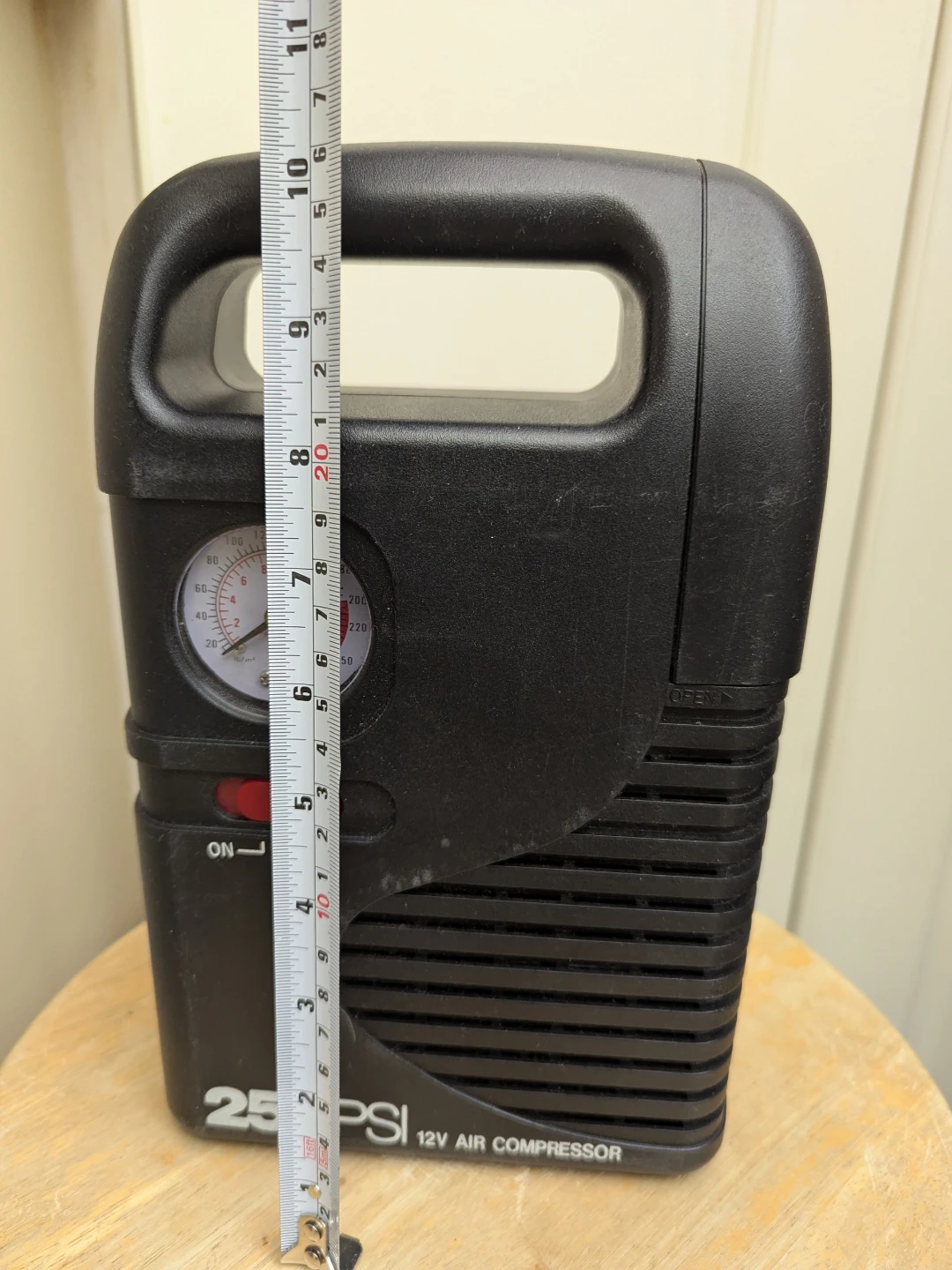 Black 250 PSI 12V Air Compressor with Gauge - photo 5