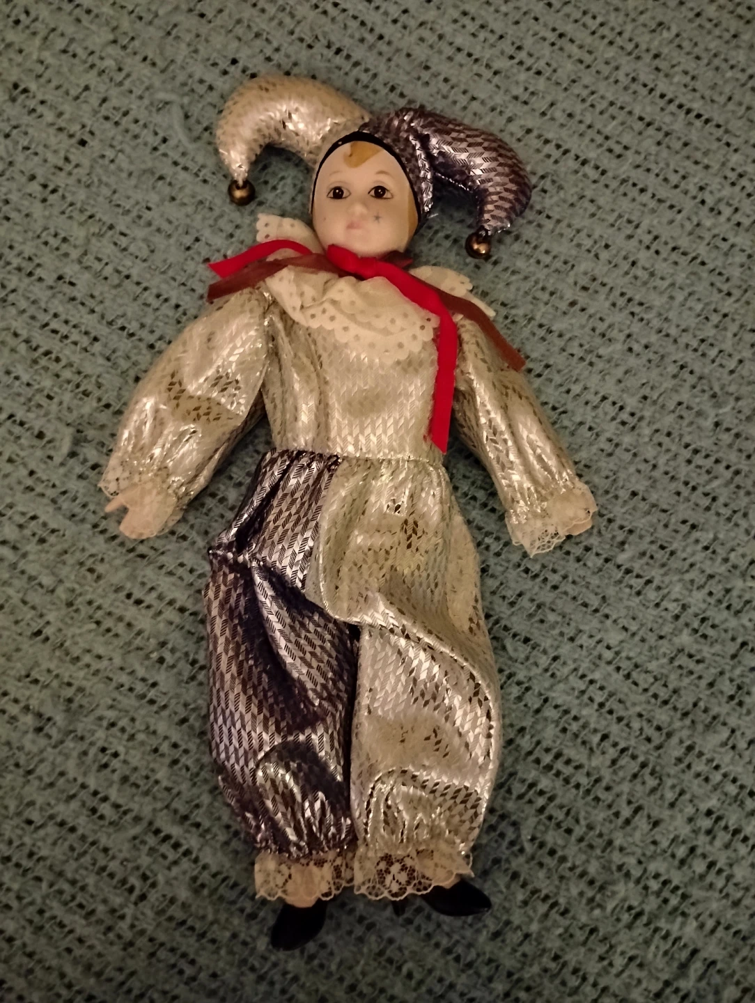 VINTAGE! SILVER AND BLUE COURT JESTER PORCELAIN DOLL