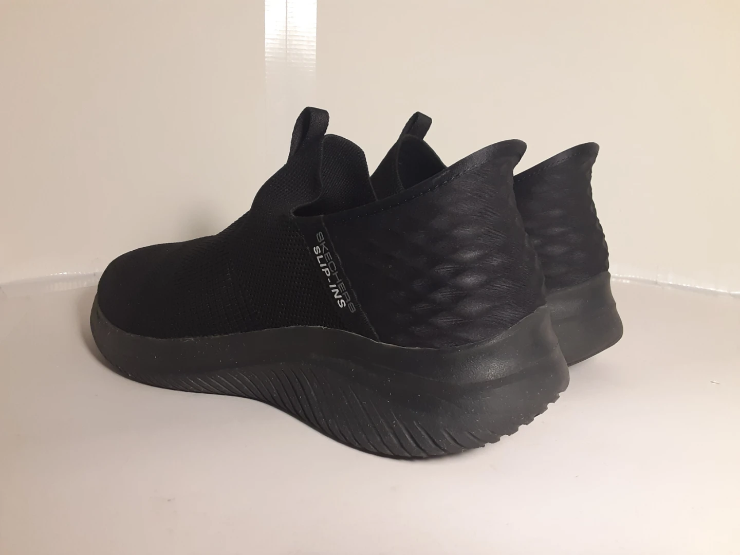 Skechers Slip-ins Black Knit Sneakers | Men's 11 - photo 2