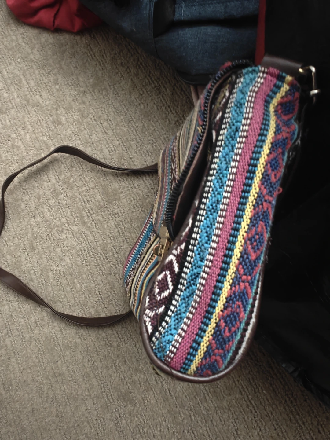 Two Crossbody Bags-URGENT PICKUP SURREY CENTRAL - photo 3