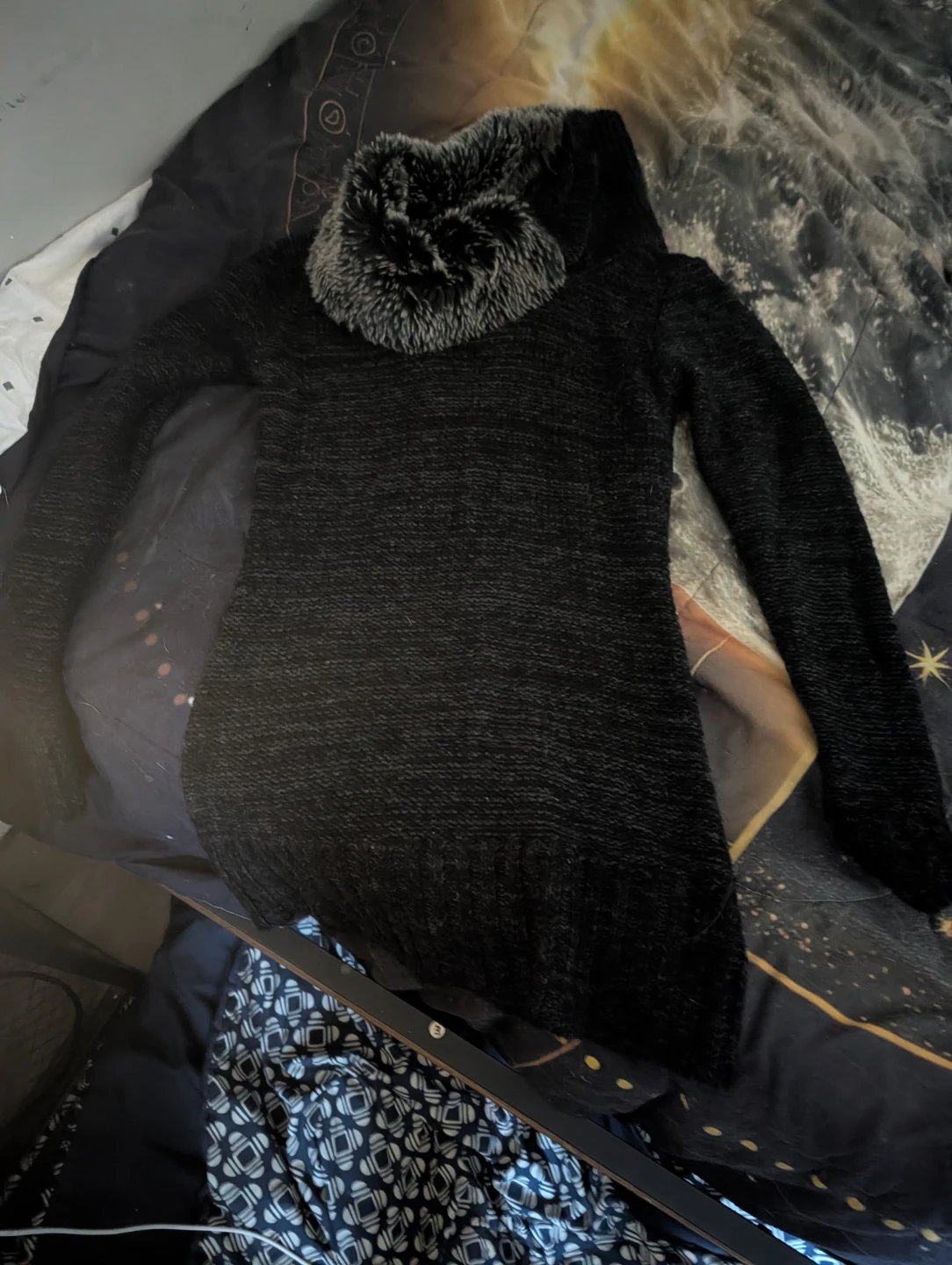 Assorted Women's Clothing Bundle - photo 2