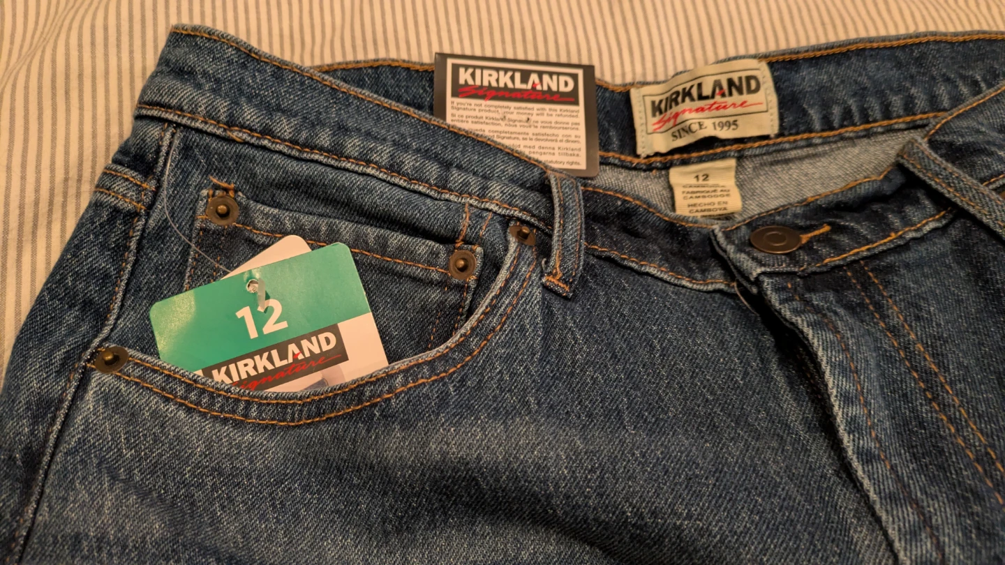 (New) WOMEN'S HIGH-RISE STRAIGHT JEANS (Size 12) - photo 2