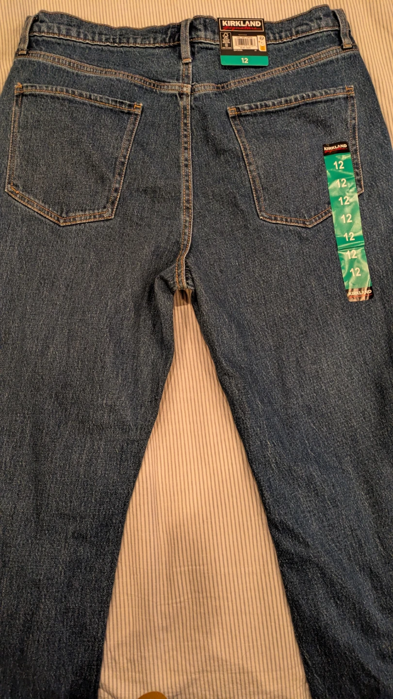 (New) WOMEN'S HIGH-RISE STRAIGHT JEANS (Size 12) - photo 3