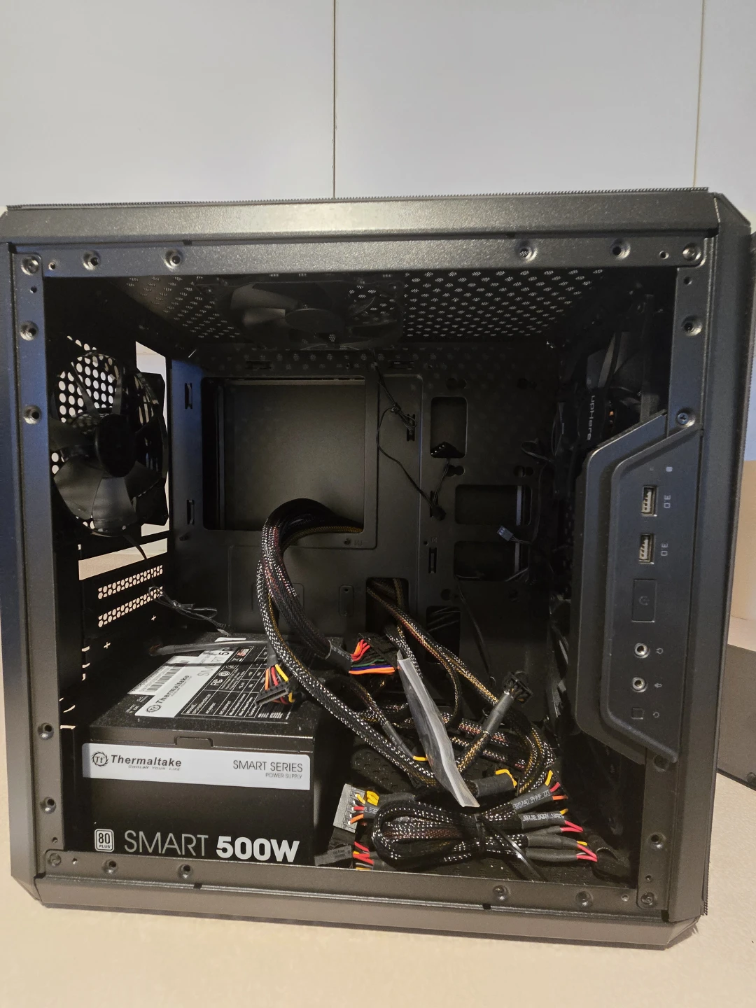 Cooler Master Computer Case ( no cord !!) - photo 2