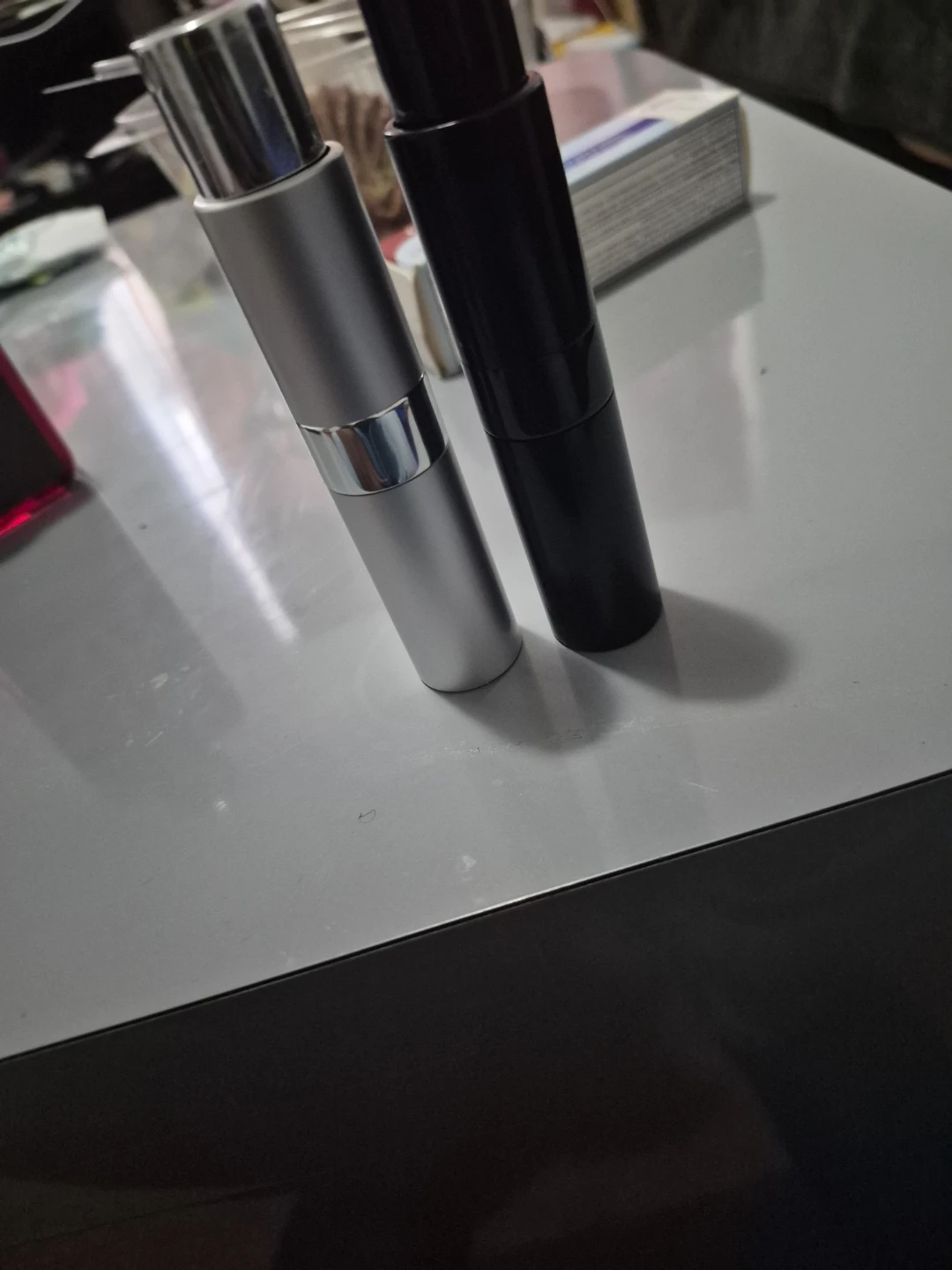 2 Travel Perfume Atomizers - Silver & Black - photo 2