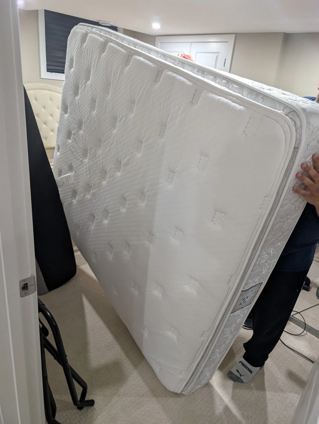 FREE DELIVERY!! Sealy PerfectRest Queen PillowTop Mattress $100