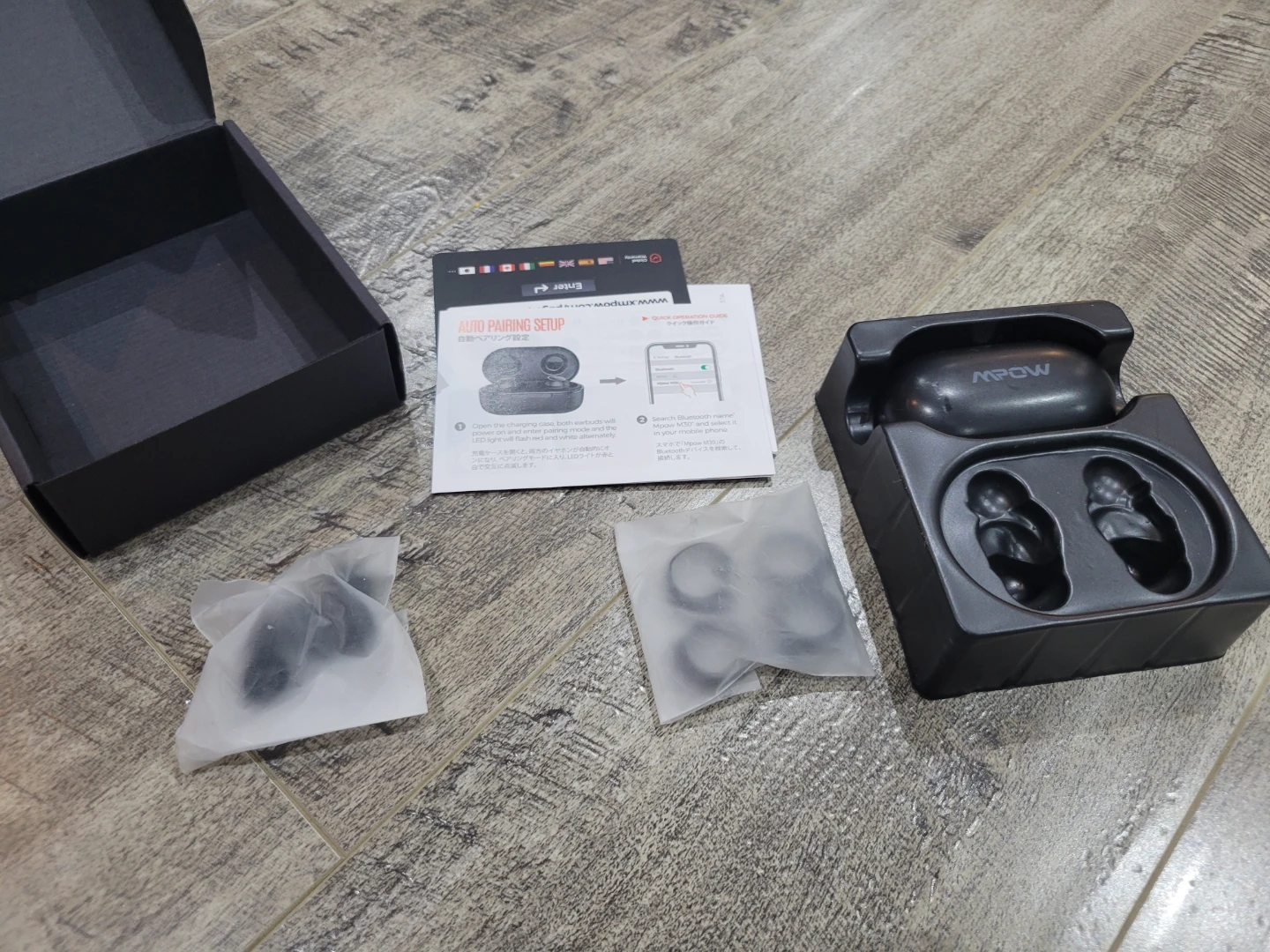 Mpow Wireless Earbuds with Charging Case and Accessories - photo 4