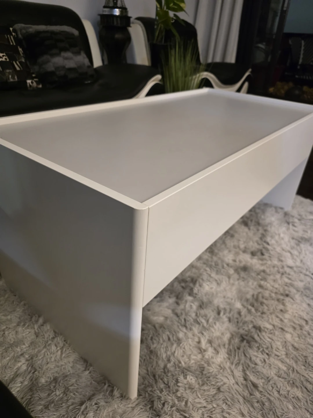 White Coffee Table with Drawer
