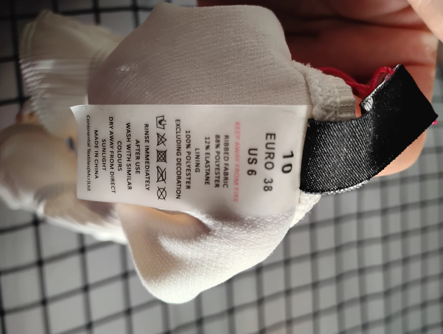 White Ribbed Swimsuit Size US 6 - photo 3