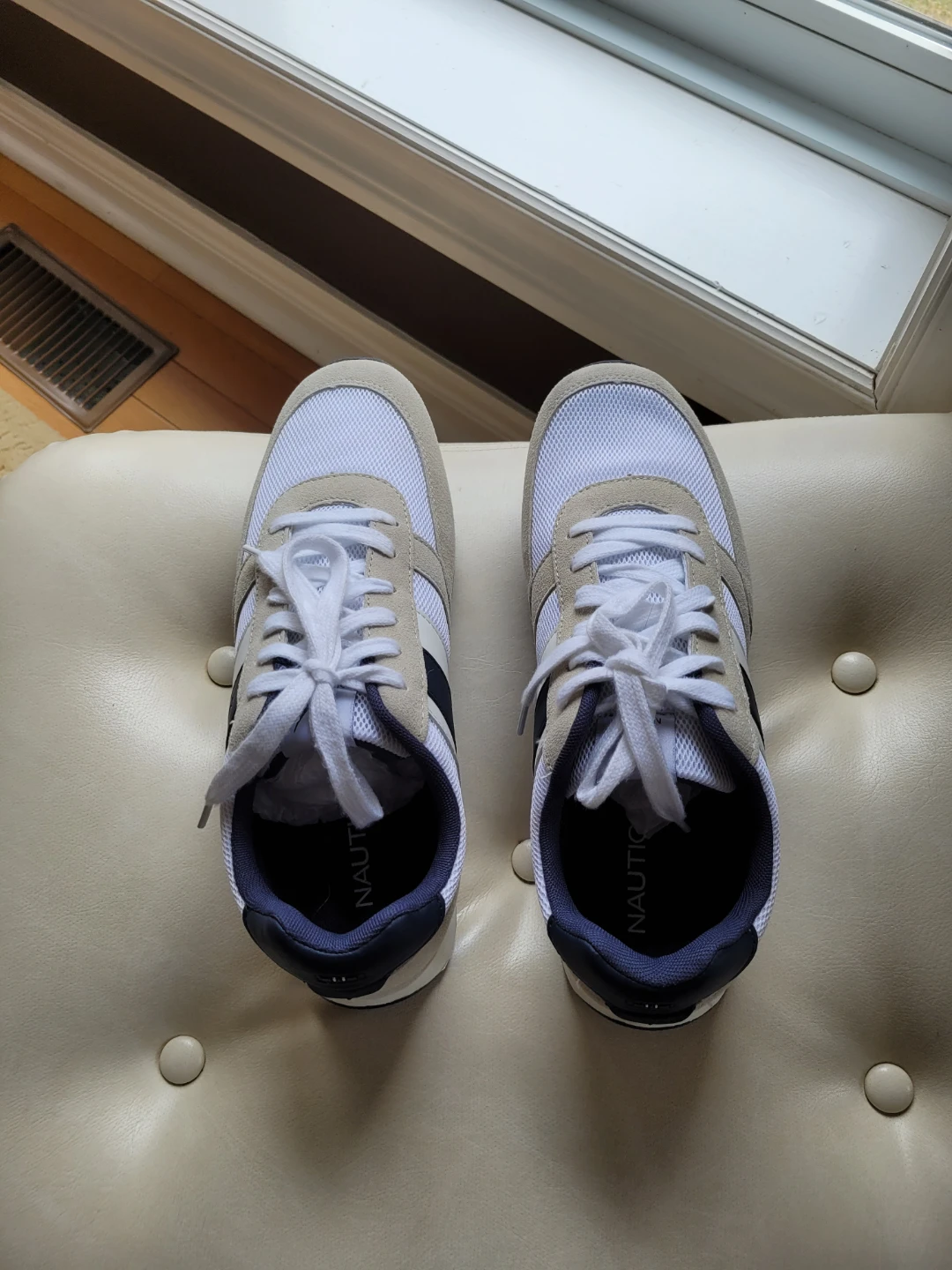 Practically New Nautica Men's Sneakers - Size 10 - photo 2