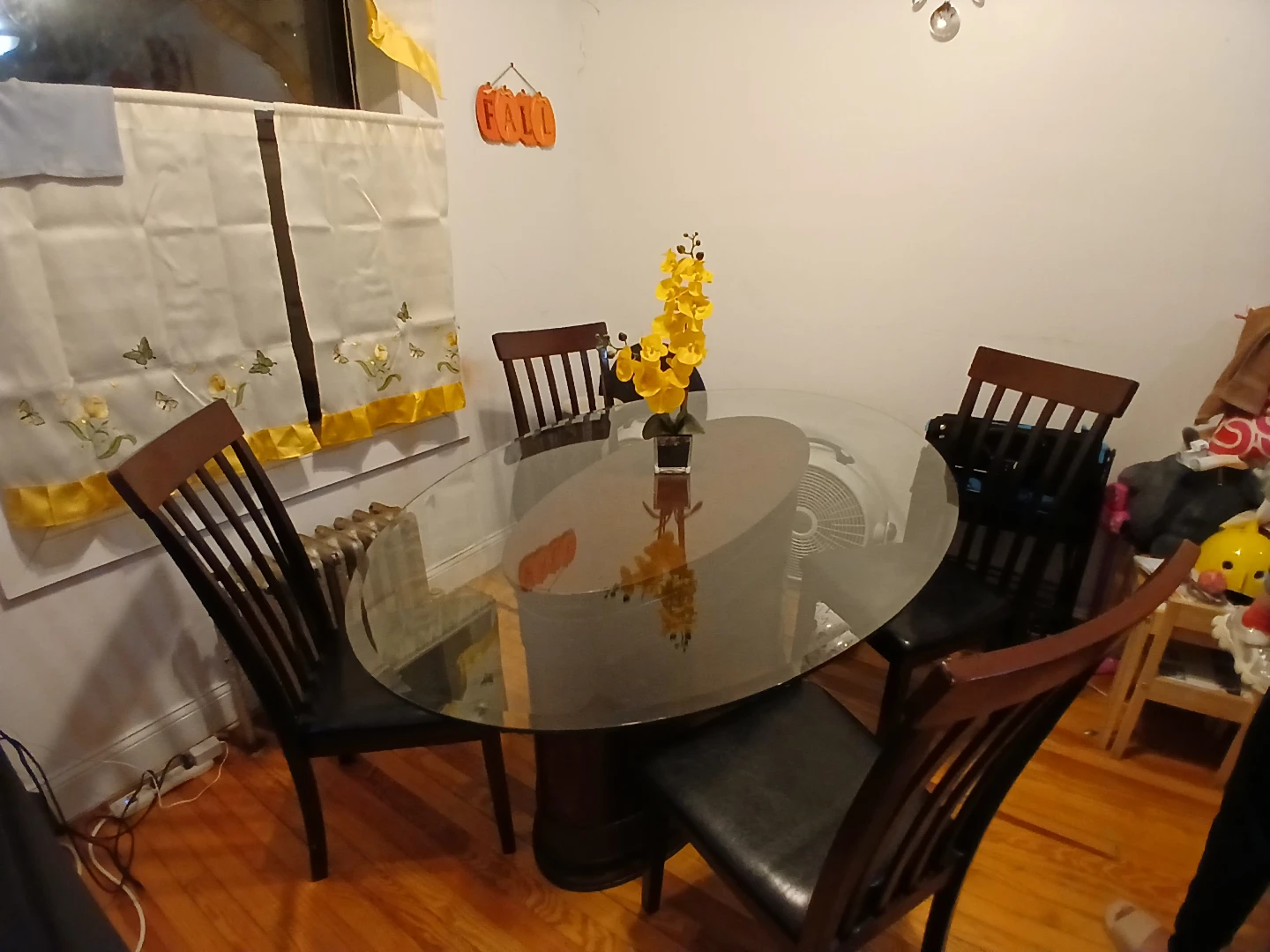 Dinning table - photo 2