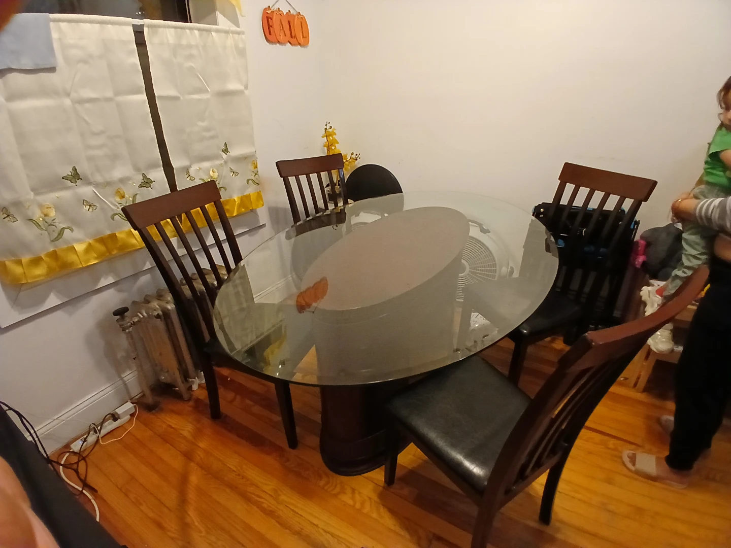 Dinning table - photo 3