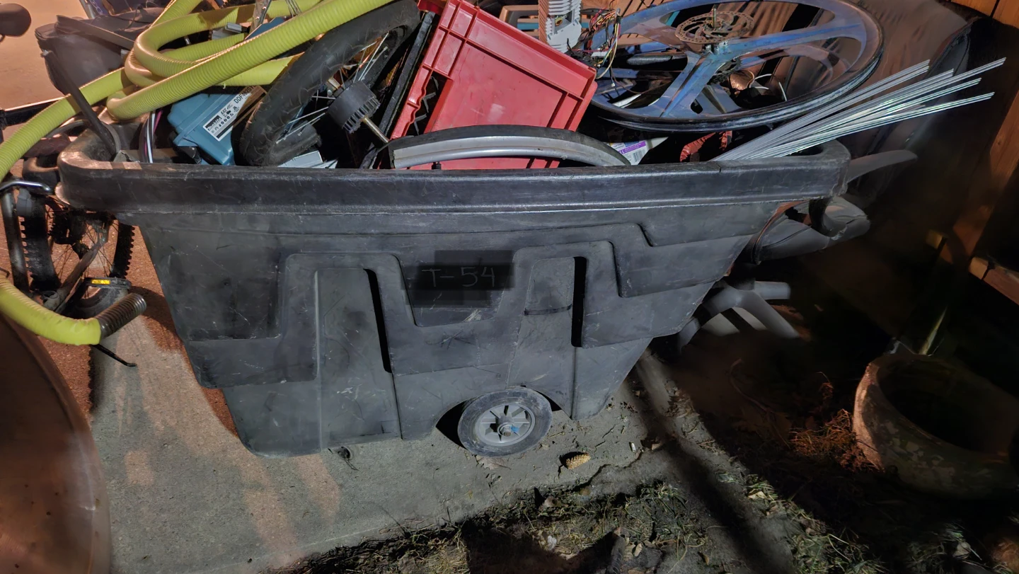 Utility tilt truck - photo 2