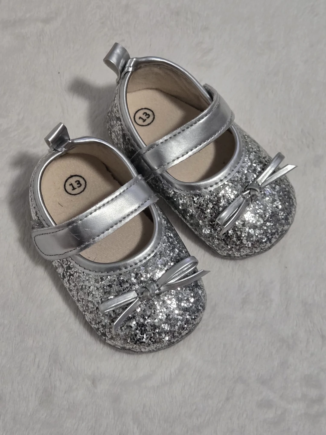 Toddler Silver Glitter Mary Jane Shoes Size 13
