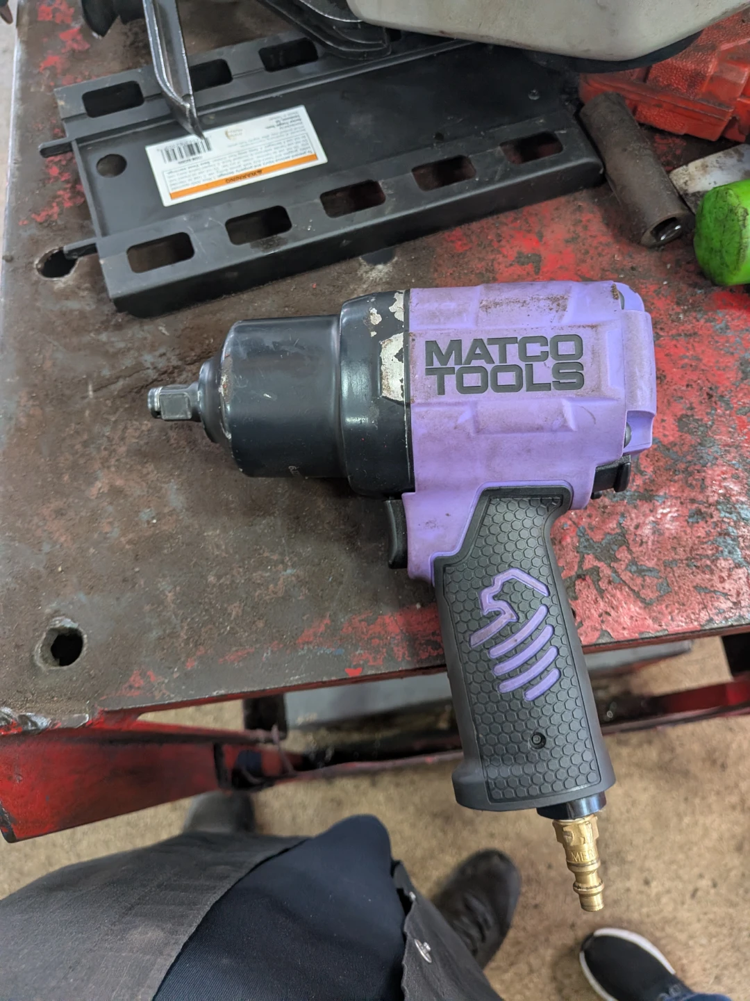 Matco Tools MT3779 1/2" High Power Impact Wrench Purple - photo 3