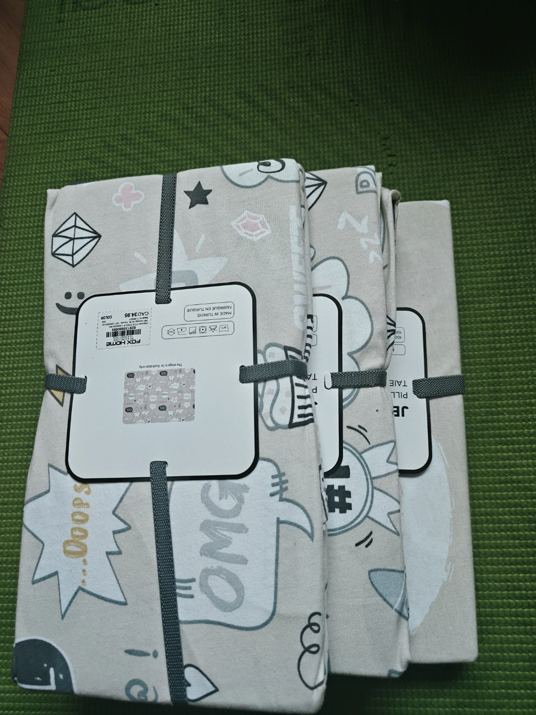 Brand New King size 100% Cotton Pillowcases (Set of 4)