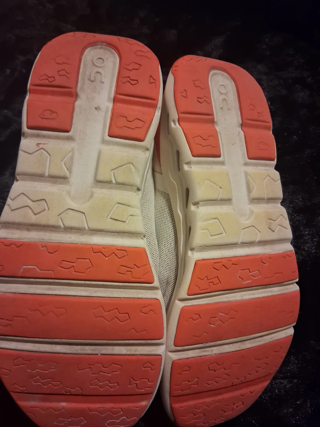 On Cloud Running Shoes White/Coral - photo 4