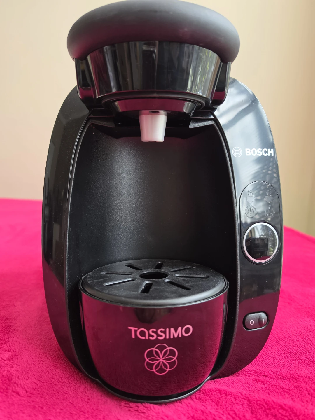 Bosch Tassimo Coffee Maker - photo 2