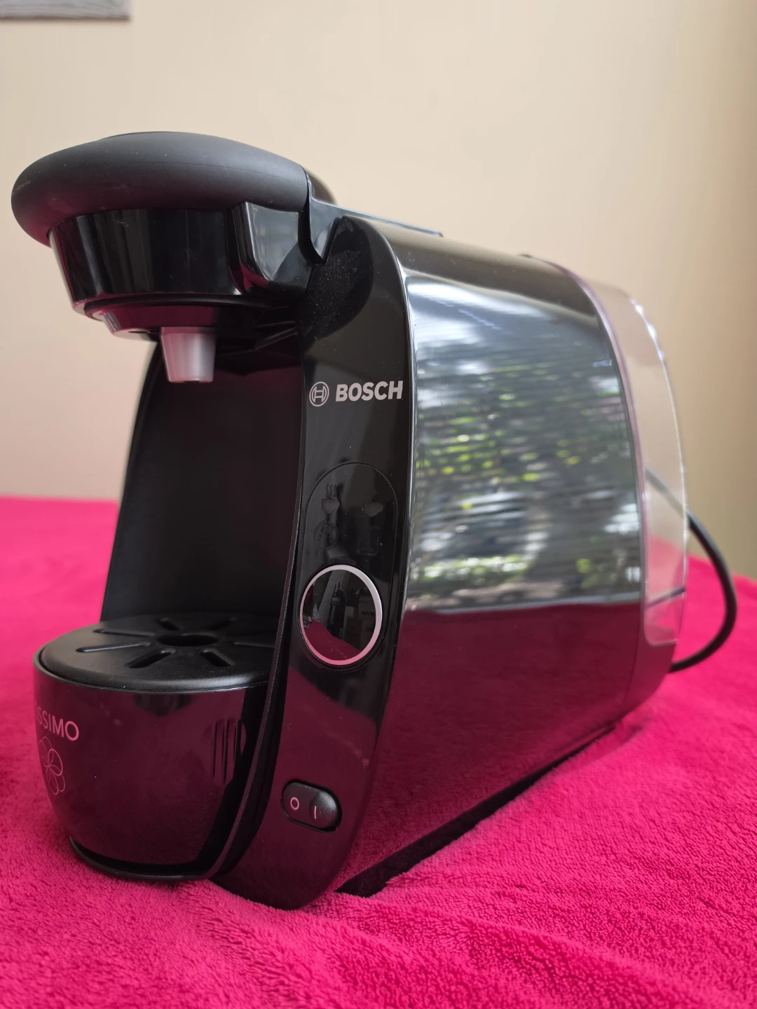 Bosch Tassimo Coffee Maker - photo 3