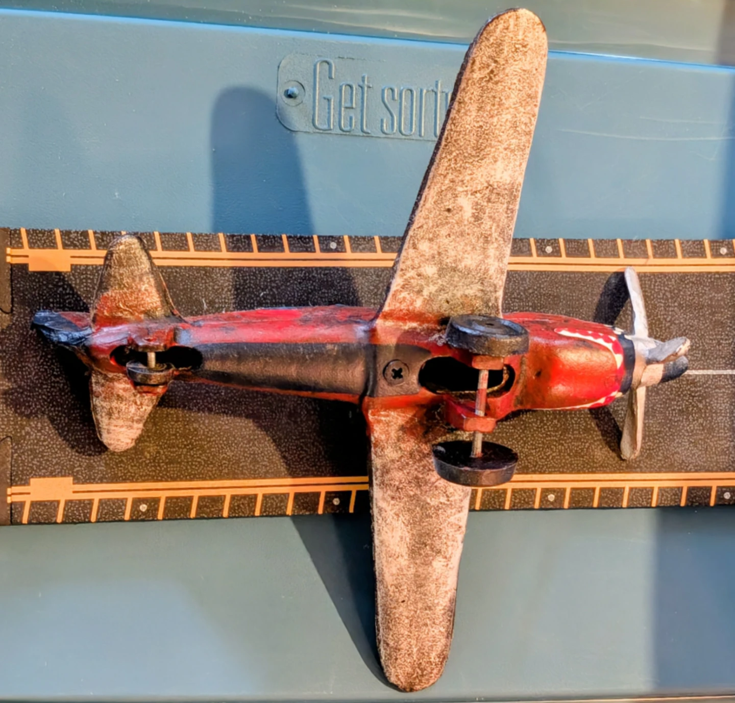 P-40 Warhawk Airplane - Cast Iron - photo 5