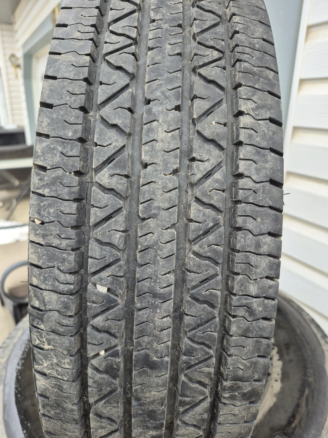 LT225/75R16 six Tires for sale
