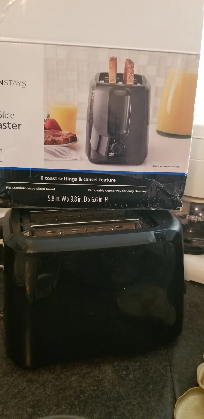 2-Slice Toaster - Black
