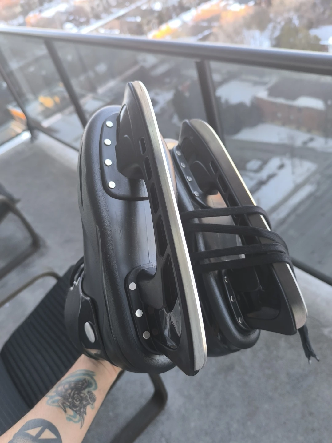 Oxelo Black Ice Skates - photo 4
