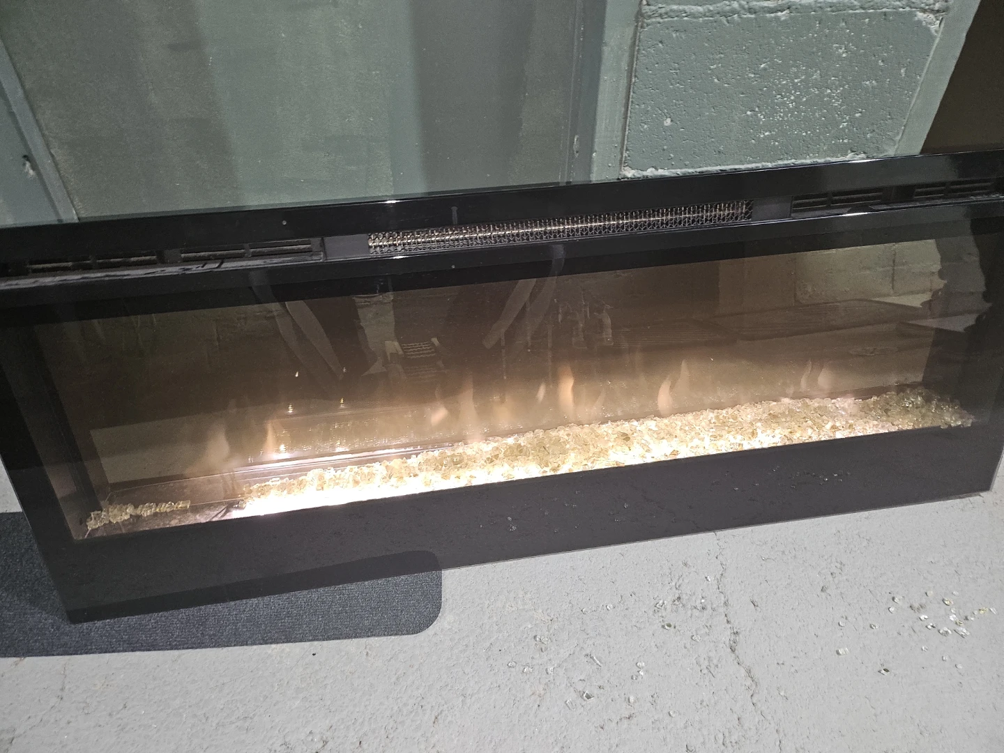 Electric Fireplace Insert with Glass Media