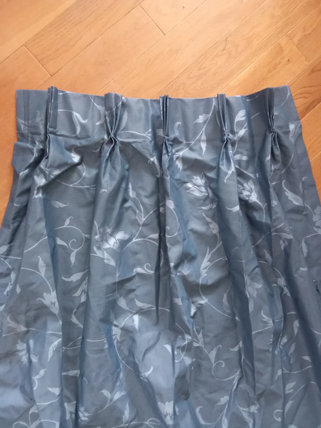 Pair of Blue Floral Curtains 40x62" - photo 3
