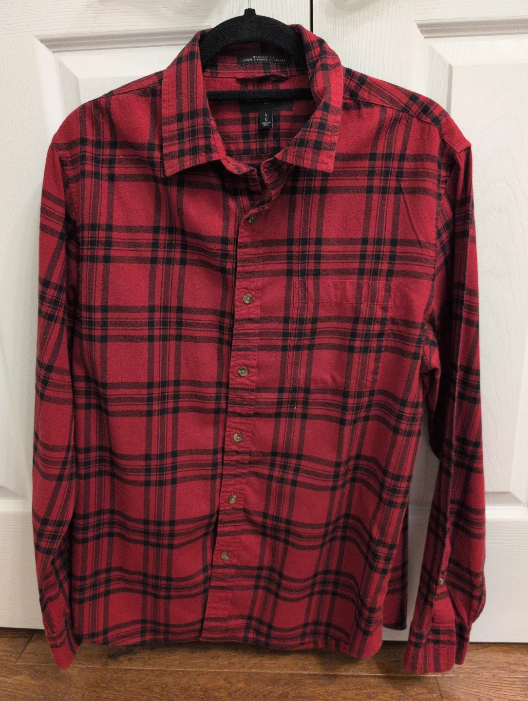 Men's Red Plaid Flannel Shirt - Size L