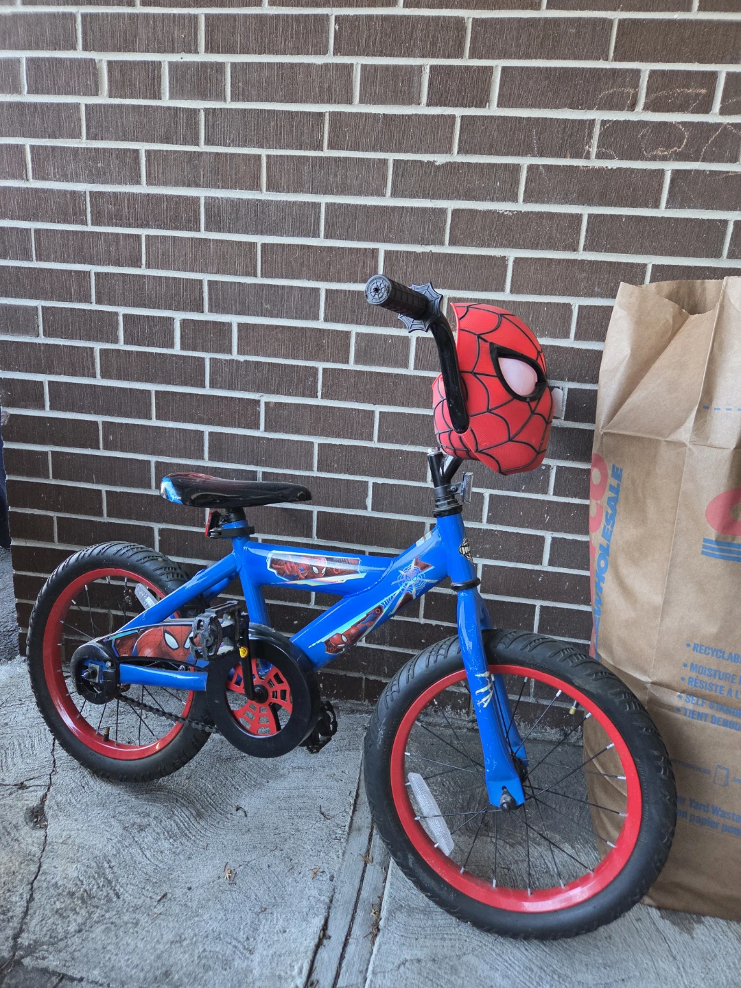 Kids' Spiderman Bike with Helmet 3-8 years
