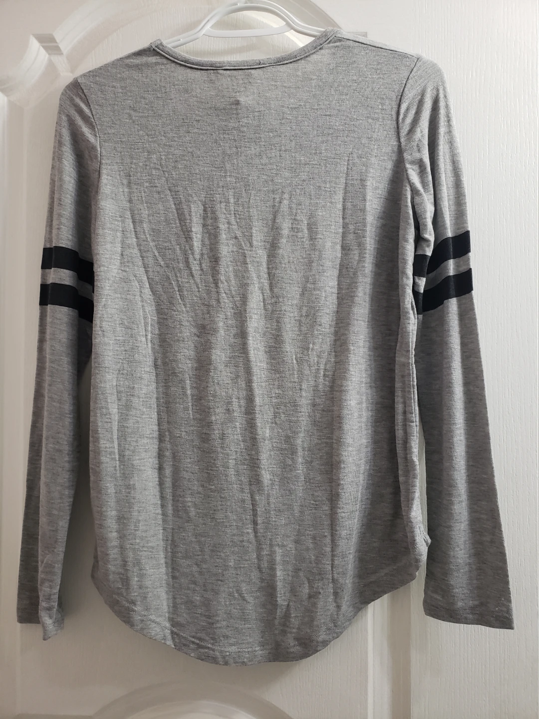 New Urban Heritage Grey Long Sleeve. Size Small - photo 2