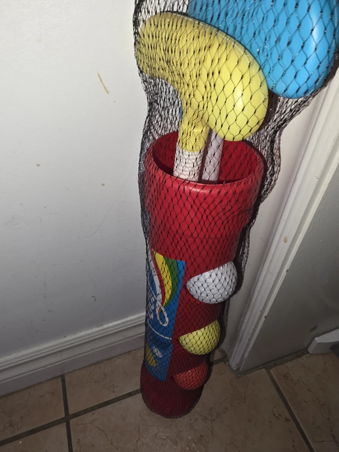 BNWT mini plastic golf set - photo 2