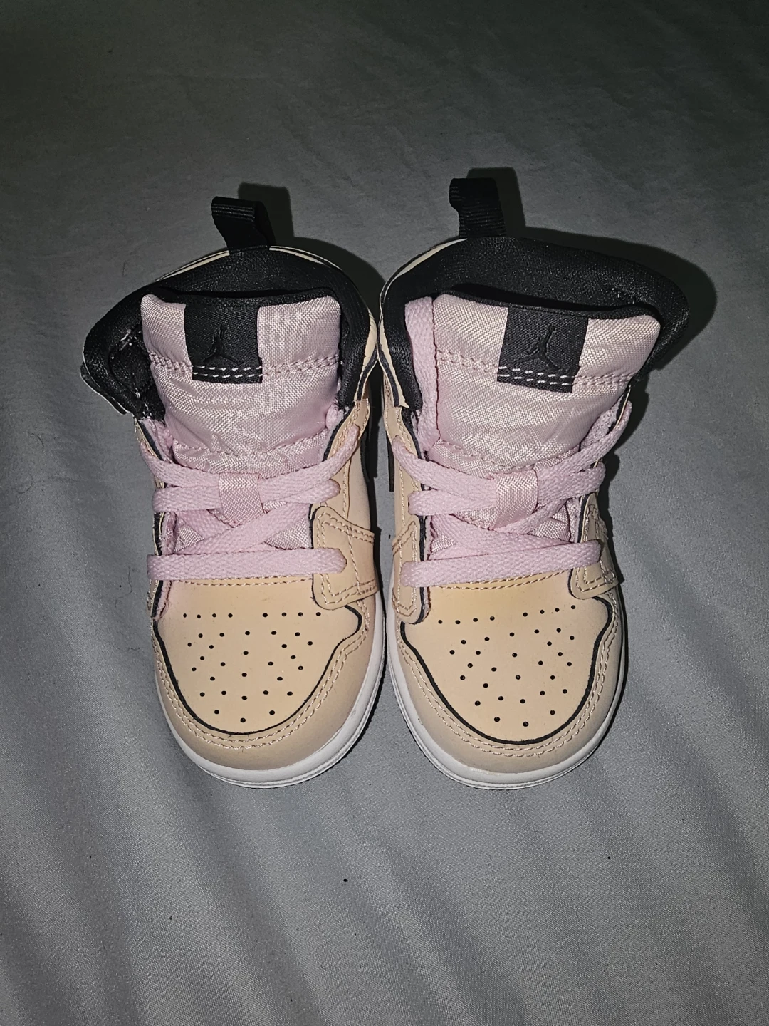 Jordan 1 Toddler Shoes Size 6C Pink/Tan