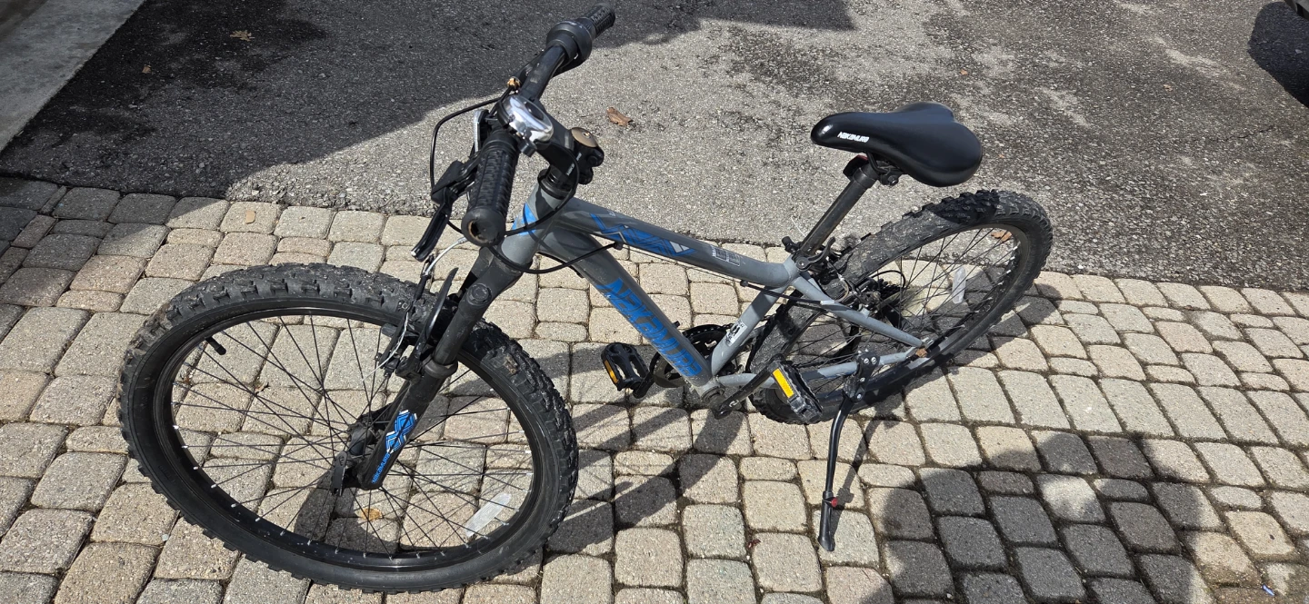 24" Kids Mountain Bike - photo 3