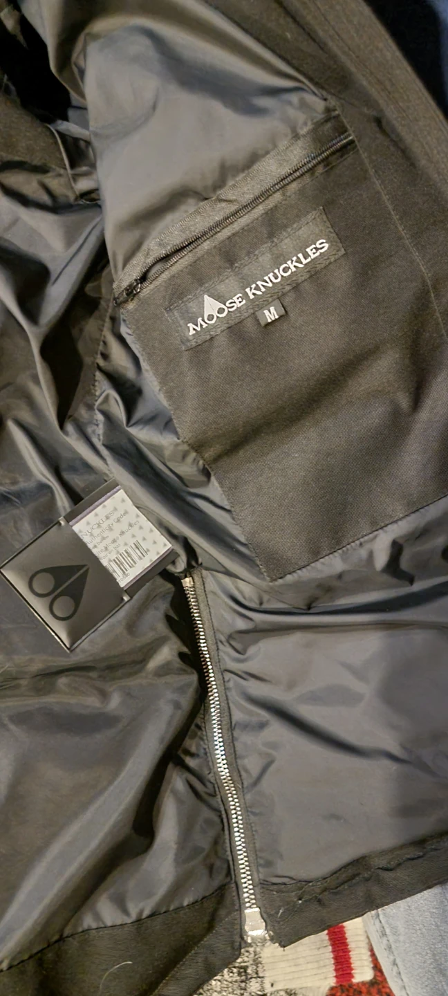 Moose Knuckles Down Filled Parka Jacket - Black - Medium - photo 2