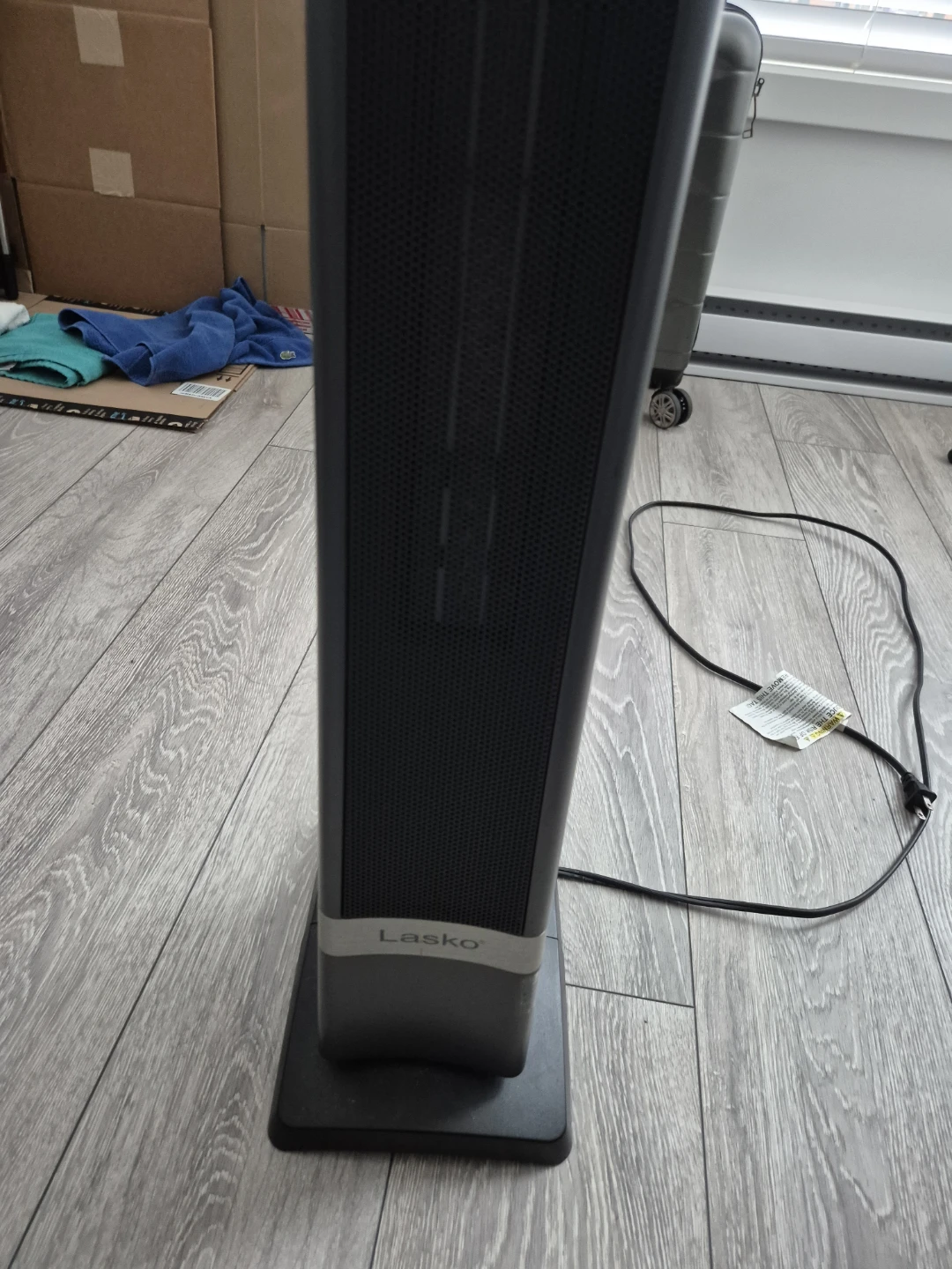 Lasko Ceramic Tower Heater with Remote - photo 3