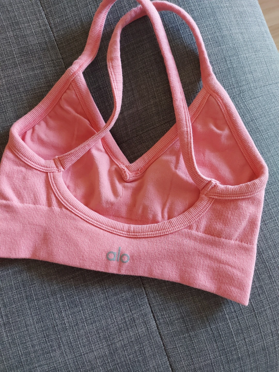 Alo Yoga Ribbed Bra XS/TP Pink