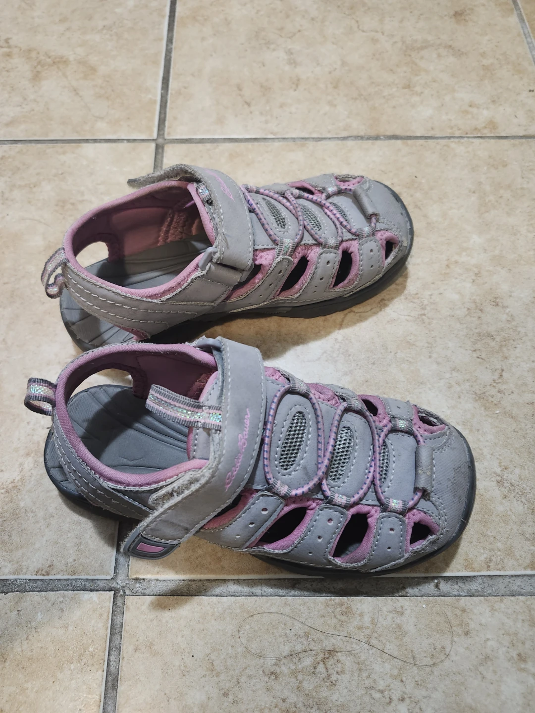 Eddie Bauer Kids Grey & Pink Water Sandals size 1