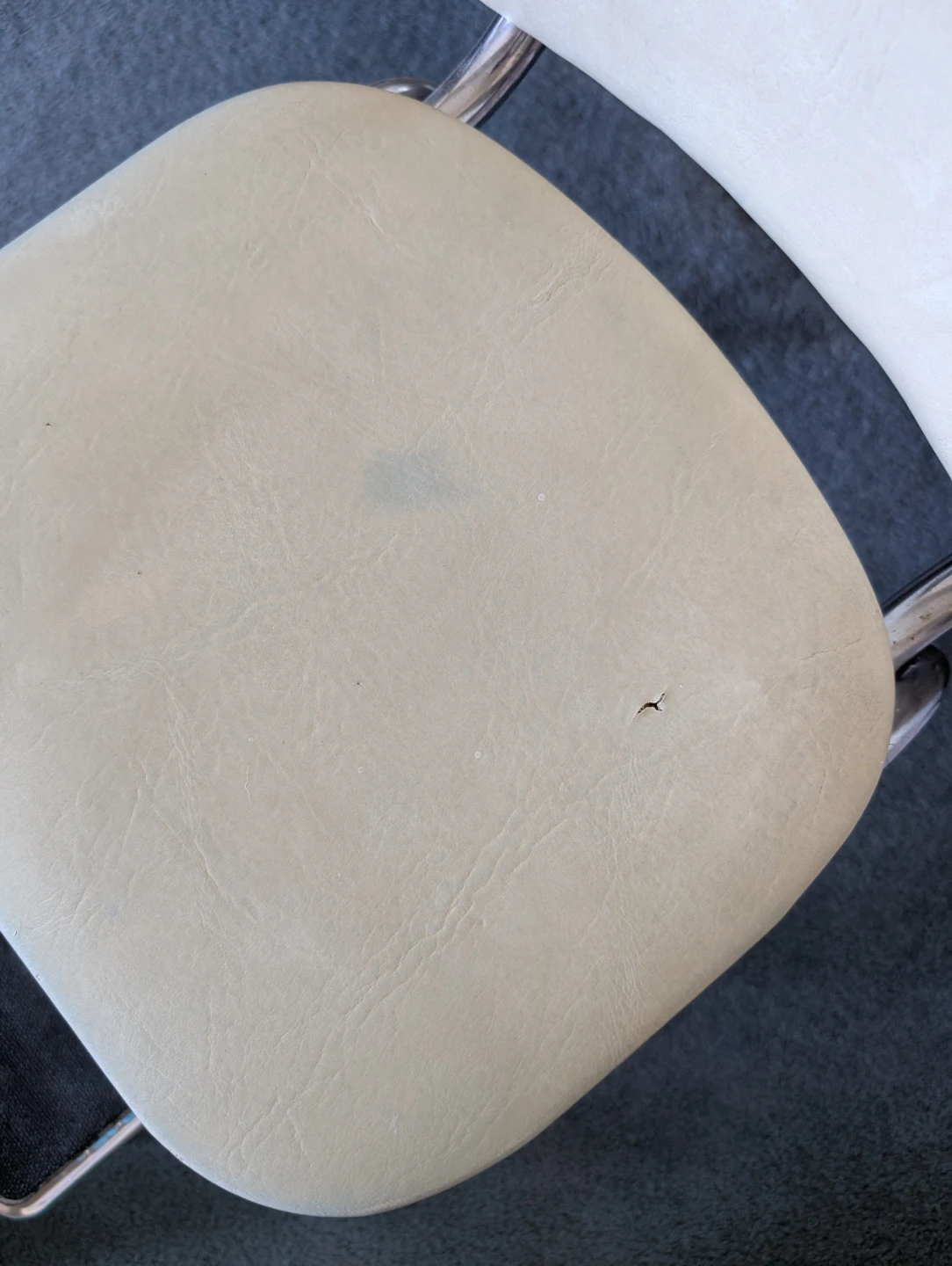 Vintage Step Stool Chair Cream Vinyl Chrome 🆓 - photo 3