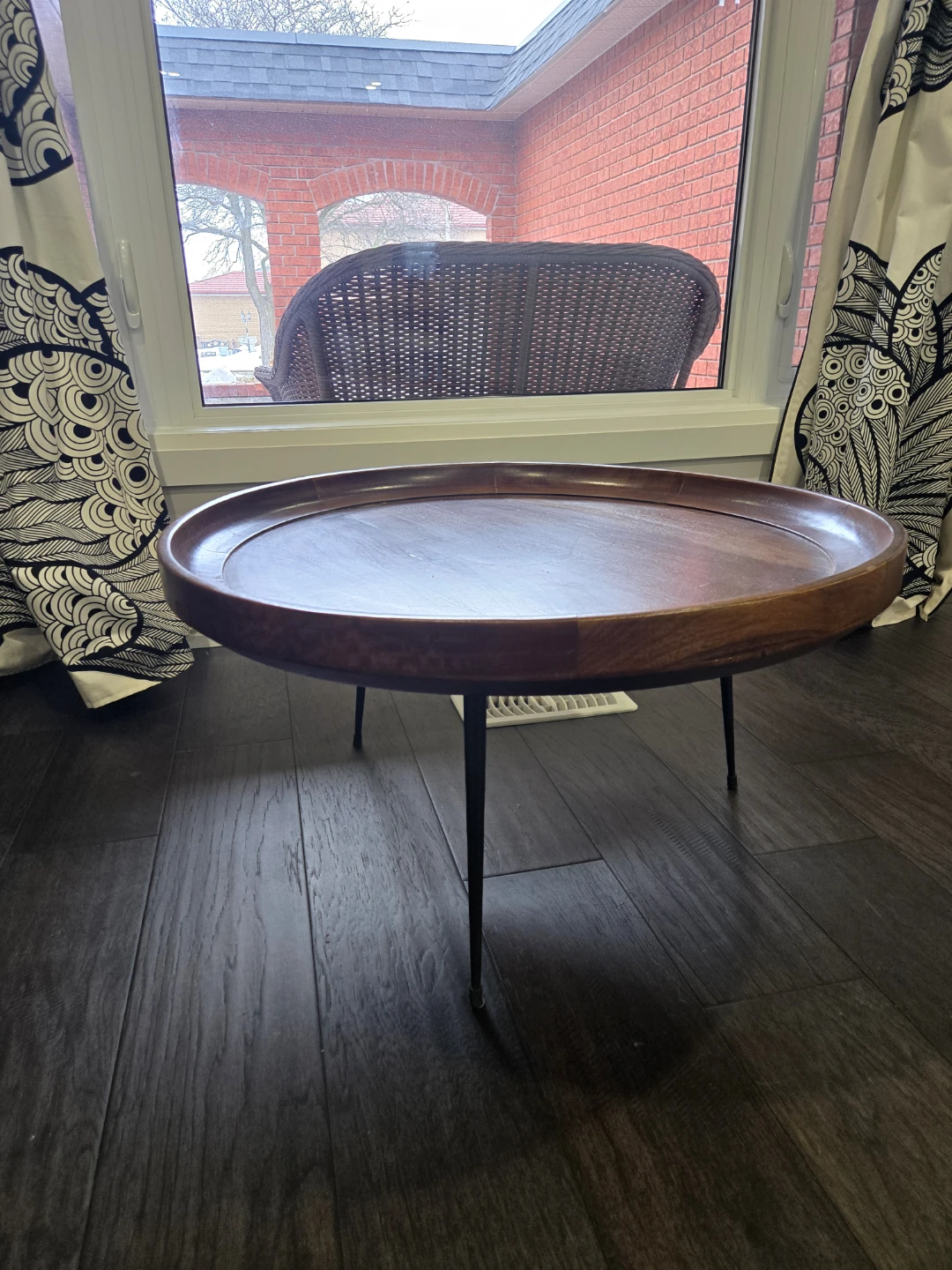 Wooden Tray Coffee Table - photo 2