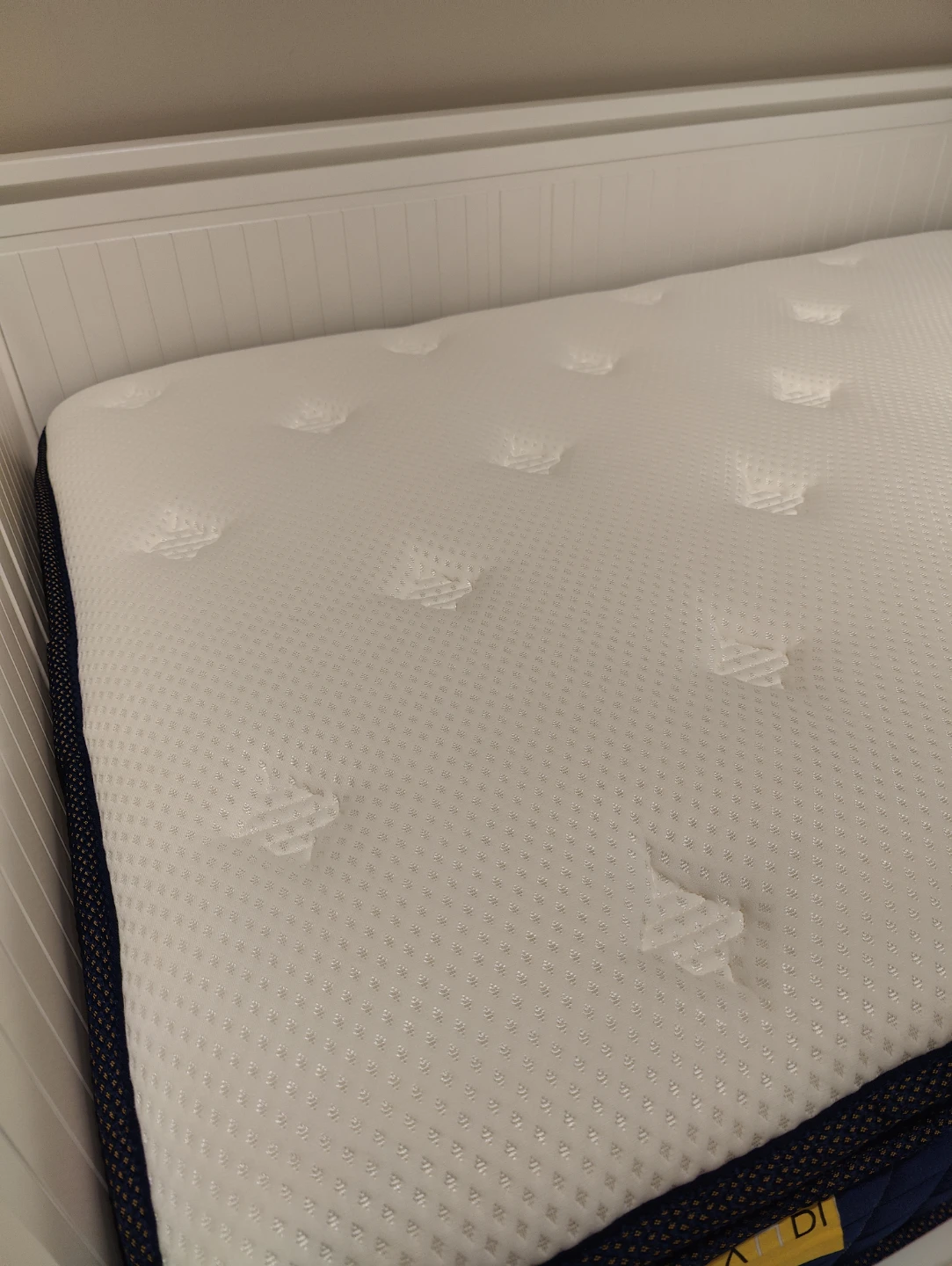 Twin Cooling Mattress – Like New – JYSK Scandi Blu - photo 4