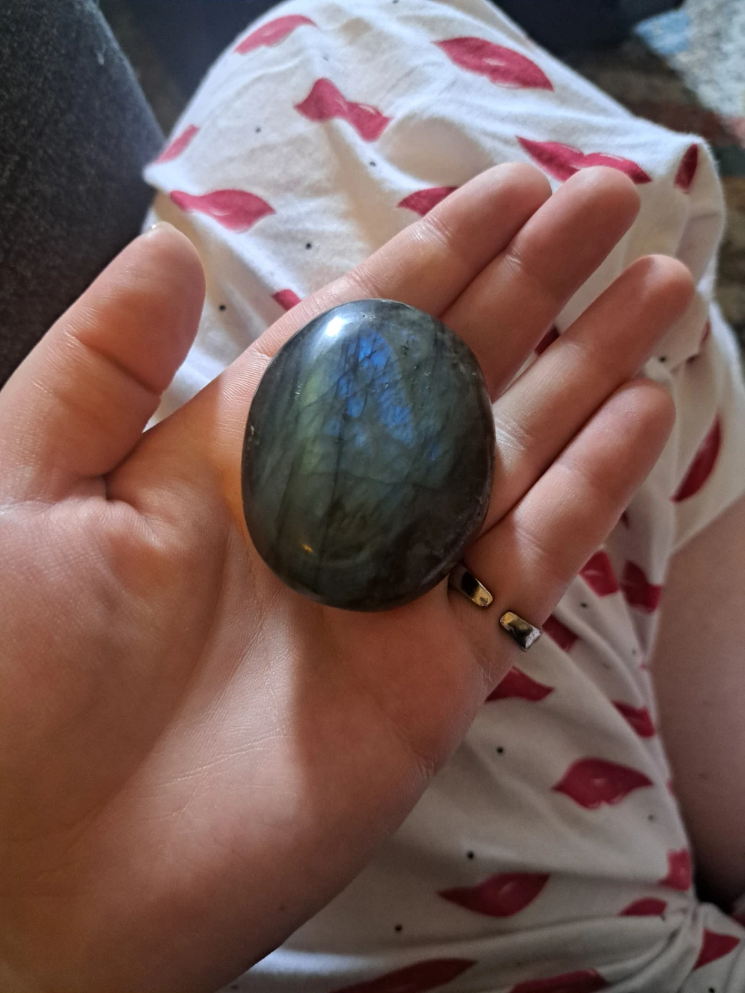 Polished Labradorite Palm Stone - photo 2