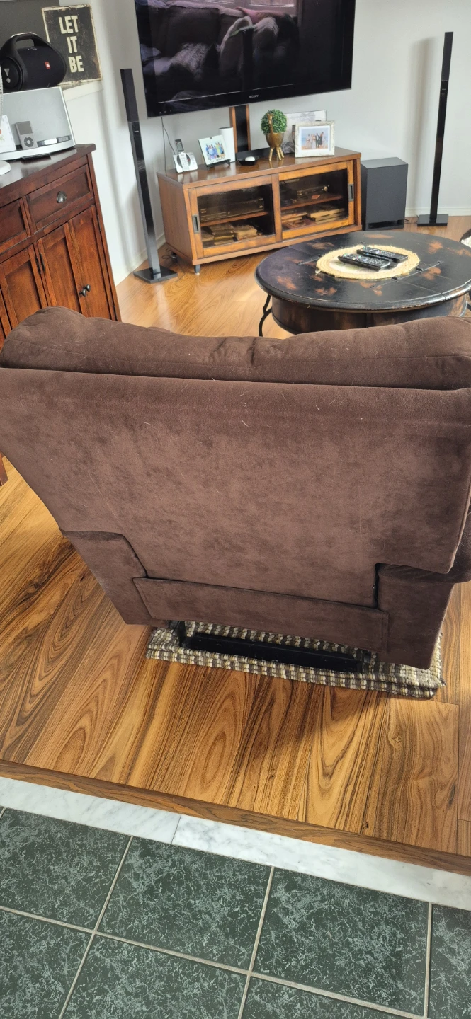 Brown Recliner Chair - photo 4