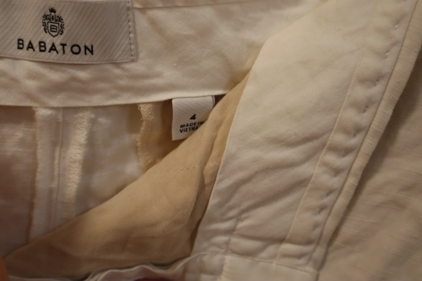 Babaton White Linen Shorts Size 4 - photo 3