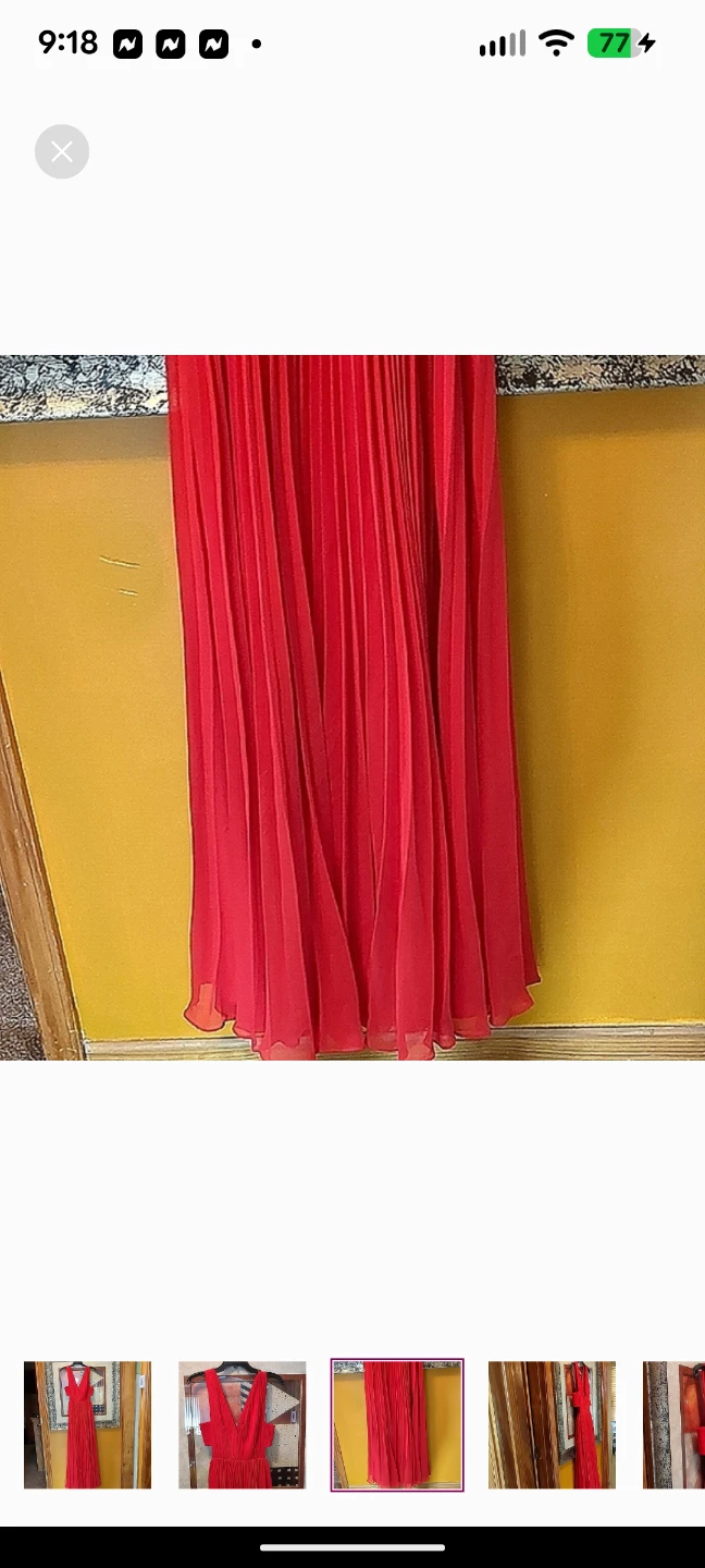 Fame and Partners Red Ruched V-Neck Backless Gown - photo 3