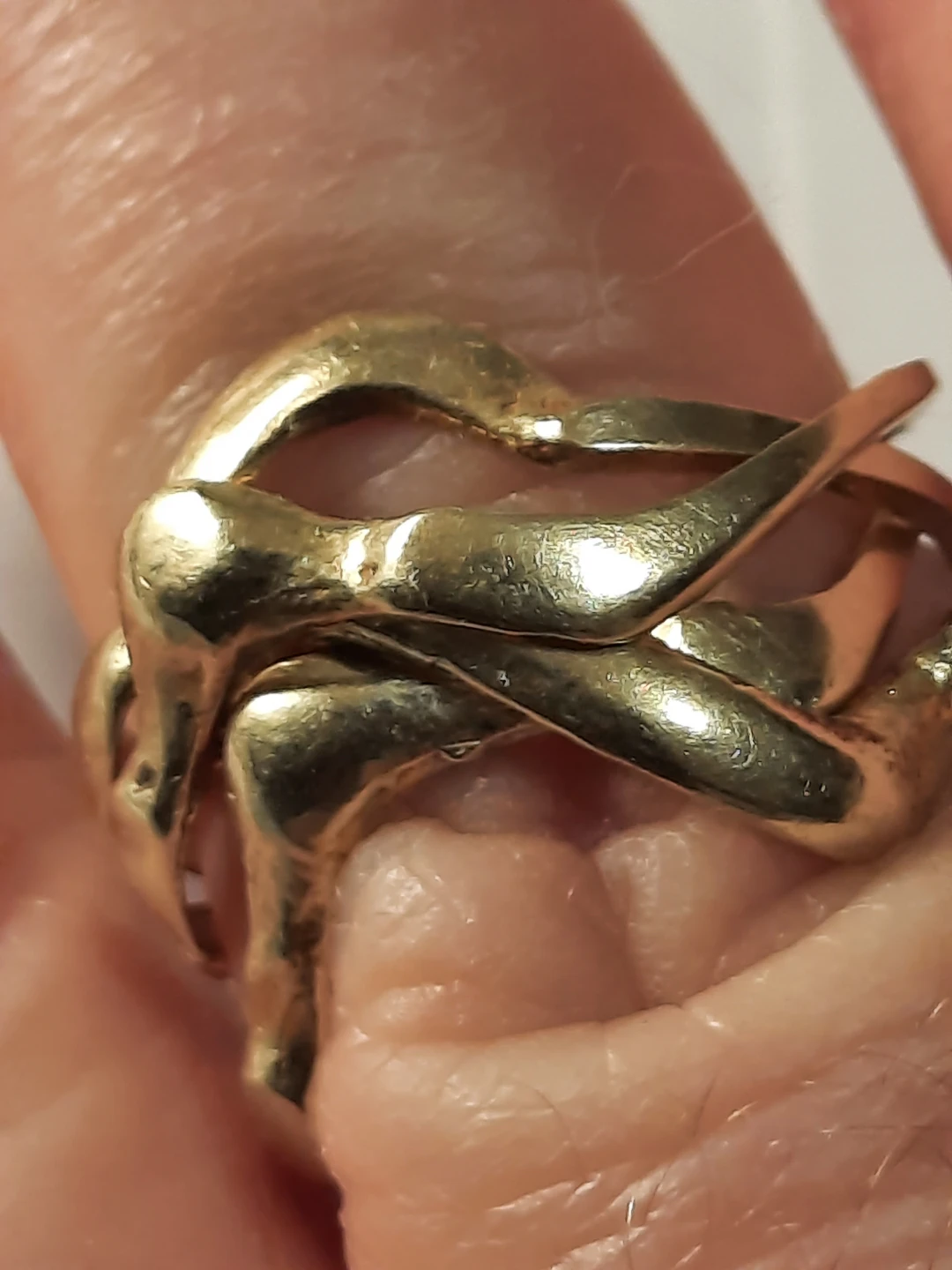 14kt Gold Wavy Stackable Ring - Size 7.5